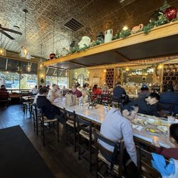 Stella's - Interior