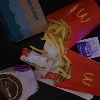 McDonald's - Double Filet-O-Fish, McDouble, French Fries, Ramyeon McShaker Fries - Fast Food Near Me - Irvine, California McDonald's - Double Filet-O-Fish, McDouble, French Fries, Ramyeon McShaker Fries - Fast Food Near Me - Irvine, California