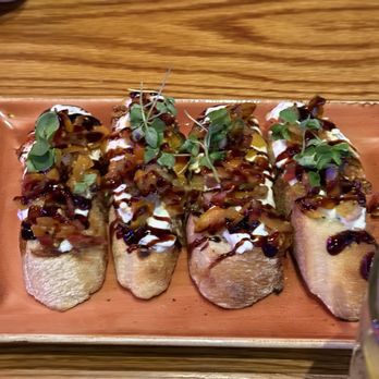 Lainey Wilson's Bell Bottoms Up - Burrata bruschetta - Cocktail Bars Near Me - Nashville, Tennessee Lainey Wilson's Bell Bottoms Up - Burrata bruschetta - Cocktail Bars Near Me - Nashville, Tennessee