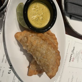 Limón - Chicken Empanadas - Peruvian Near Me - Mountain View, California Limón - Chicken Empanadas - Peruvian Near Me - Mountain View, California
