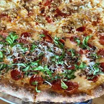 Pizzaleah - Pizza Near Me - Windsor, California