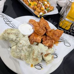 Boneless Wings Boneless Wings