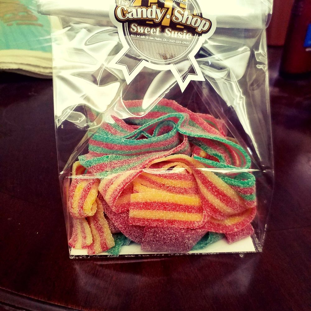 Sour Gummy Worms