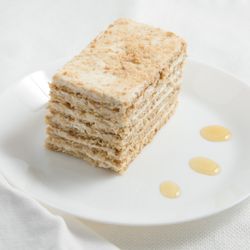 Soup & Sausage Bistro - Hunny cake.