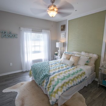 Banyan Bay - Apartments Near Me - Jacksonville, Florida