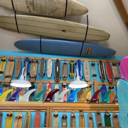 Wavelengths Surf Shop - Nice shop