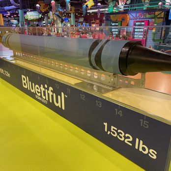 Crayola Experience - Biggest crayon ever - Amusement Parks Near Me - Orlando, Florida