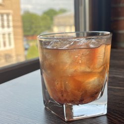 Rams Pint House & Rooftop Lounge - Peach old fashioned