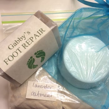 Lillie's Handmade Soap - Soap, bath salts, and lavender oatmeal bath bag. - Cosmetics & Beauty Supply Near Me - Albuquerque, New Mexico