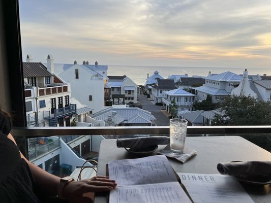 Pescado Seafood Grill & Rooftop Bar by null