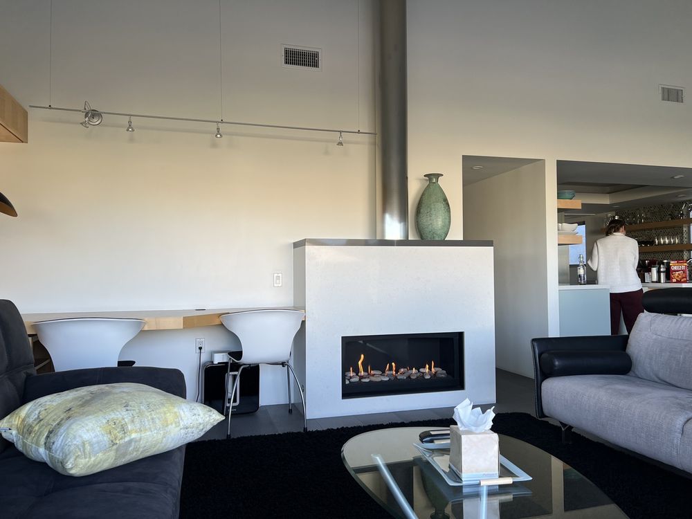 REMAX GOLD COAST PROPERTY MANAGEMENT - Updated July 2024 - 44 Photos ...