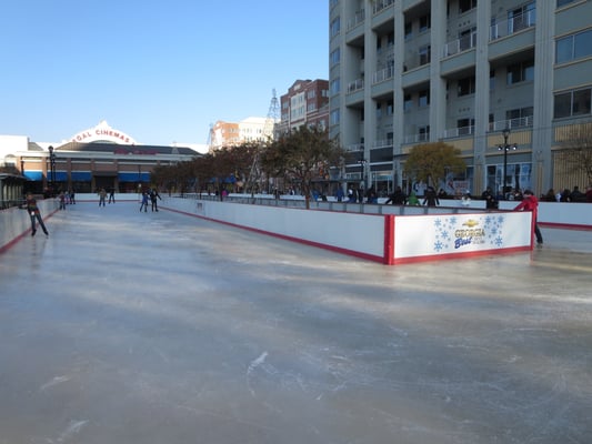 Skate The Station by null