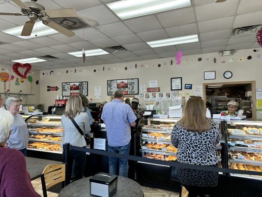 Baker's Pride Bakery by null
