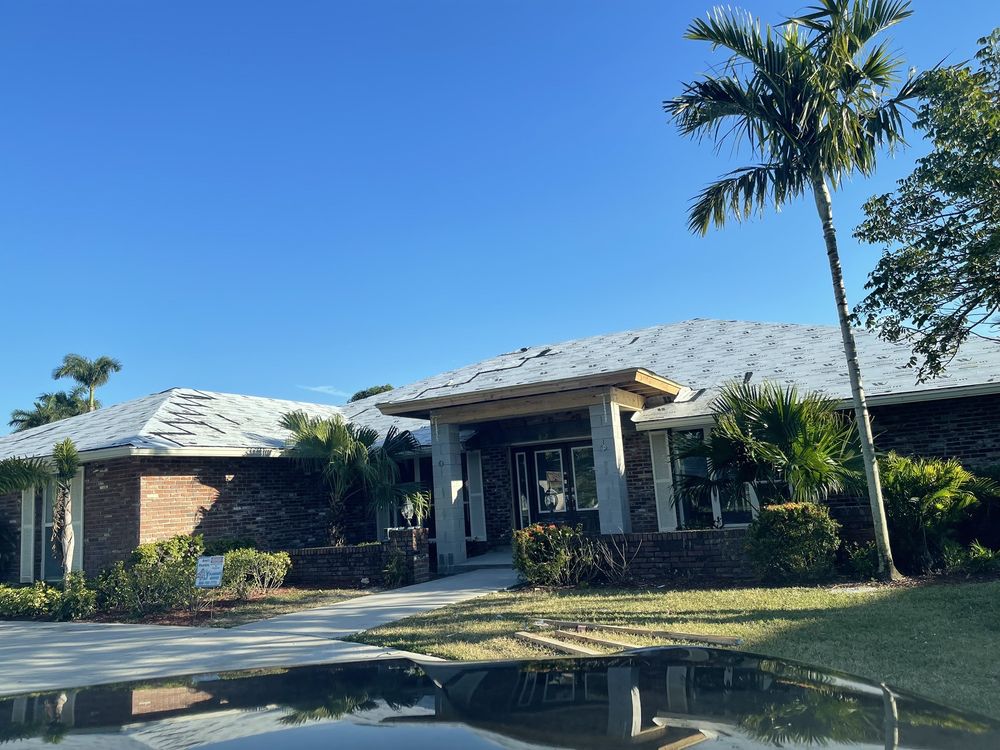 Slide of Aastro Roofing