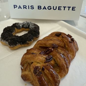 Paris Baguette - Cookies and cream mochi donut and maple pecan pastry - Bakeries Near Me - Chandler, Arizona Paris Baguette - Cookies and cream mochi donut and maple pecan pastry - Bakeries Near Me - Chandler, Arizona