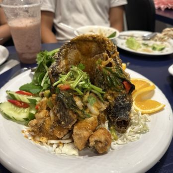 Thai Grindz & Laos Cuisine - Fried whole fish with sweet and sour sauce - Thai Near Me - Honolulu, Hawaii Thai Grindz & Laos Cuisine - Fried whole fish with sweet and sour sauce - Thai Near Me - Honolulu, Hawaii