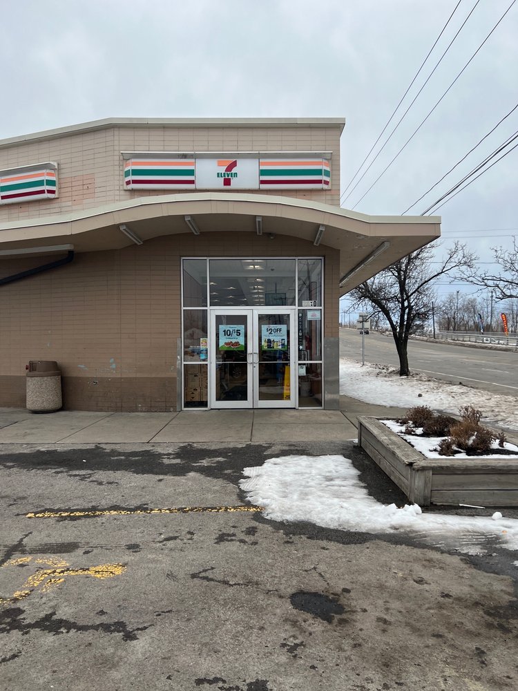 7ELEVEN Updated September 2024 2310 Hyde Park Blvd, Niagara Falls