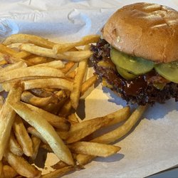 Rocky's - Bacon BBQ Burger