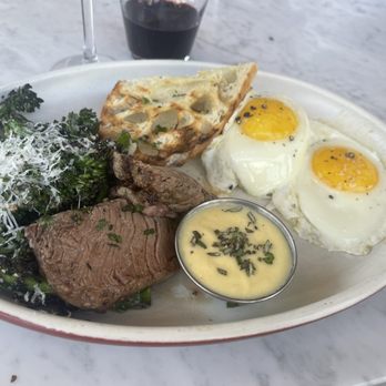 North Italia - Grilled beef tenderloin and eggs - Italian Near Me - Plano, Texas North Italia - Grilled beef tenderloin and eggs - Italian Near Me - Plano, Texas