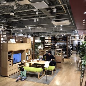 靴下屋 Fashion 烏丸塩小路下東塩小路902 京都市 下京区 京都府 Japan Phone Number Yelp