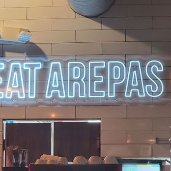 Doggi's Arepa Bar - Inside - Venezuelan Near Me - Miami, Florida
