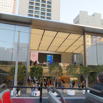 Apple Union Square - Apple Store, Union Square, San Francisco, CA - Computers Near Me - San Francisco, California Apple Union Square - Apple Store, Union Square, San Francisco, CA - Computers Near Me - San Francisco, California