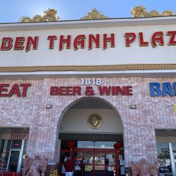 Ben Thanh Plaza - I'm exploring International Markets.