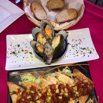 El Palomar de los Gonzalez - Mexican Near Me - Puerto Vallarta, COL