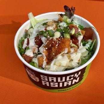 Saucy Asian - Emeryville - ISLAND POKÉ (combo: half tuna/half salmon) - Asian Fusion Near Me - Emeryville, California