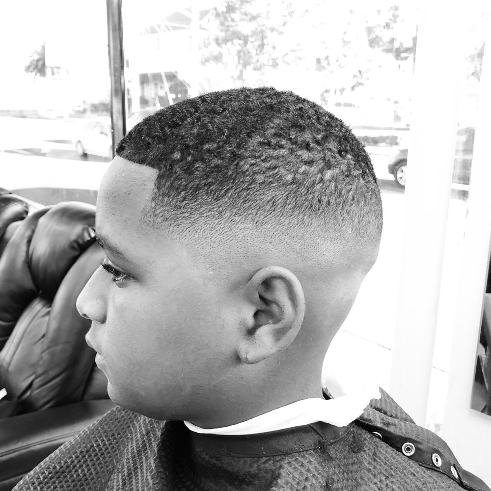 LEGENDARY CUTZ 135 Photos Barbers 2500 Highway 44 W, Inverness
