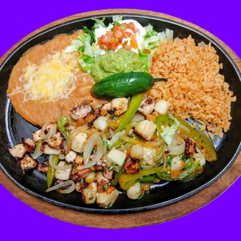 Los Gallos Mexican Restaurant - MARINERO: Sautéed shrimp, octopus, scallops, abalone, and fajita vegetables. - Mexican Near Me - Placentia, California Los Gallos Mexican Restaurant - MARINERO: Sautéed shrimp, octopus, scallops, abalone, and fajita vegetables. - Mexican Near Me - Placentia, California