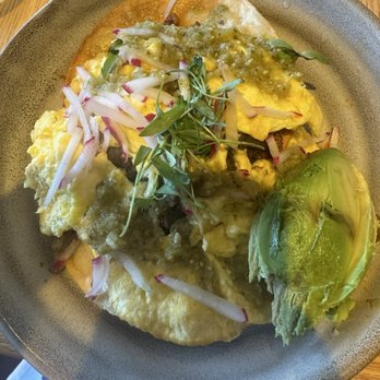 Mill Valley Kitchen - Huveos rancheros - New American Near Me - St Louis Park, Minnesota