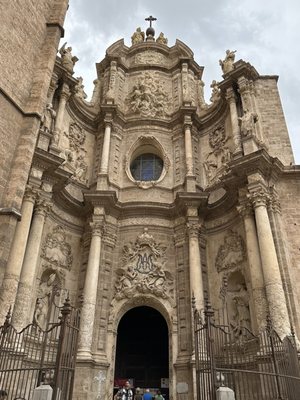 Valencia Cathedral by null