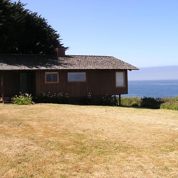 Pacific Mists - Front view - Exterior - Hotels Near Me - Mendicino, California
