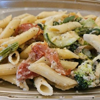 The Cheesecake Factory - Evelyn's Pasta....oh so good! - Desserts Near Me - Short Hills, New Jersey