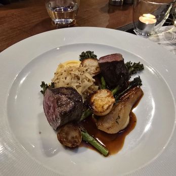 Ubiquitous Chip - Venison - Bars Near Me - Glasgow, GLG Ubiquitous Chip - Venison - Bars Near Me - Glasgow, GLG