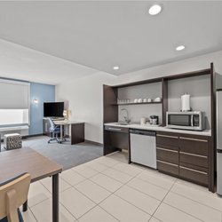 Home2 Suites By Hilton Maumee Toledo - Guest room amenity