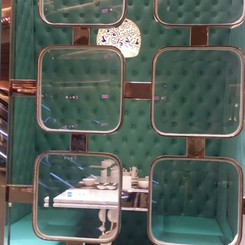 何洪記 - Private booth seating - Congee Near Me - Hong Kong, HK 何洪記 - Private booth seating - Congee Near Me - Hong Kong, HK
