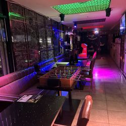 Music Tunnel KTV Cafe