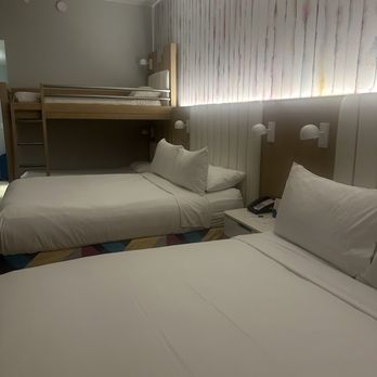 The Viv Hotel - Hotels Near Me - Anaheim, California The Viv Hotel - Hotels Near Me - Anaheim, California