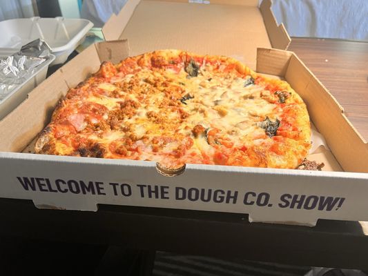 Dough Co. Pizza | Drake by null