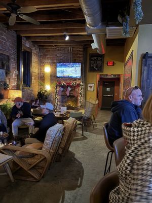 Mayawell Bar by null