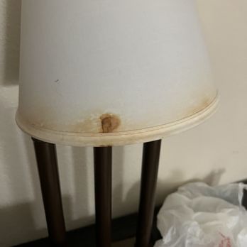 Quality Inn At Town Center - Lamp shade with food/ water stains - Hotels Near Me - Beaufort, South Carolina