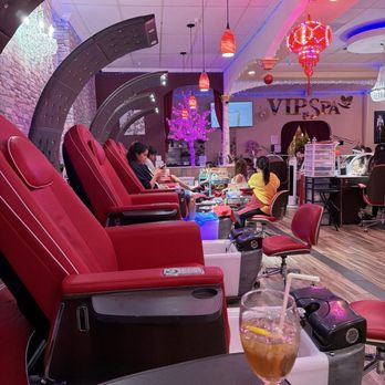 VIP Nails & Spa - Service chairs for pedicure - Nail Salons Near Me - Lodi, California VIP Nails & Spa - Service chairs for pedicure - Nail Salons Near Me - Lodi, California