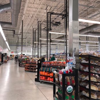 WinCo Foods - Grocery Near Me - Modesto, California