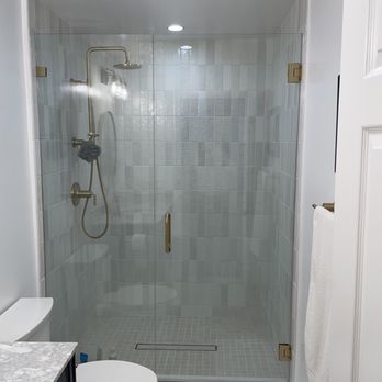 Craig Korin Construction and Plumbing - guest bathroom - General Contractors Near Me