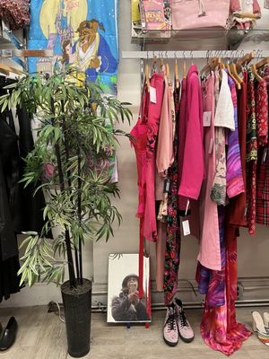 Weekend Vintage by null