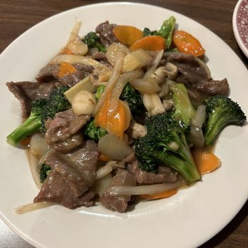 Golden Star Restaurant - Broccoli and Beef - Chinese Near Me - Boise, Idaho