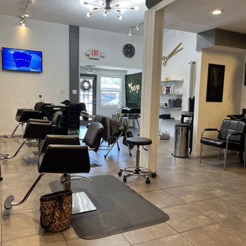 Salon Treize - The best! My happy place!!! Happy hairday/ Friday! - Hair Stylists Near Me - Tampa, Florida Salon Treize - The best! My happy place!!! Happy hairday/ Friday! - Hair Stylists Near Me - Tampa, Florida