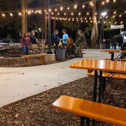 Steinspark Biergarten & Food Court